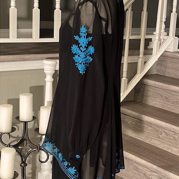 Black Sheer Embroidered Top - Picture 4 of 6